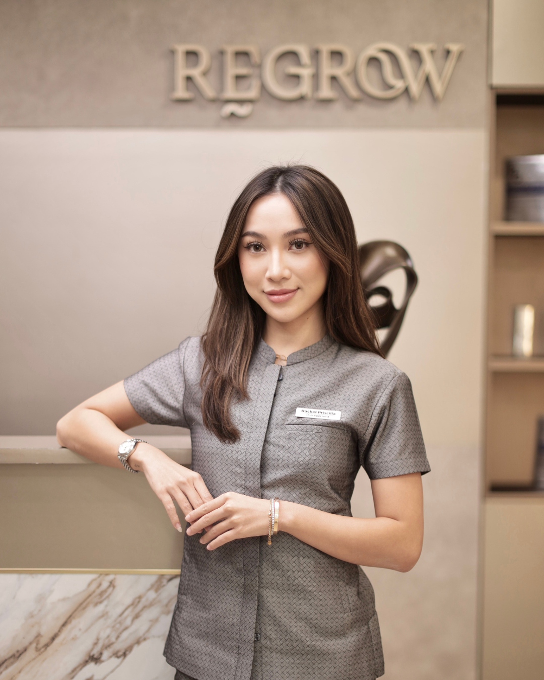 regrow hair clinic's hair specialist